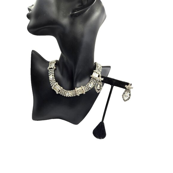 Vintage 1950s Clear Rhinestone Bib Necklace & Screwback Earrings Set Glam - Picture 8 of 9